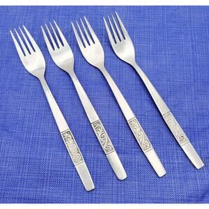 Ser of 4 Amefa Stainless Holland Dinner Forks 7 3/4”
